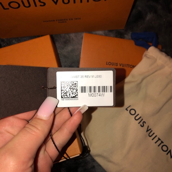 LV Limited Edition Reversal Belt - Picture 6 of 8